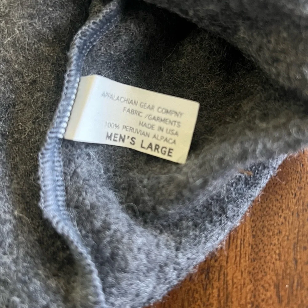 Men's Appalachian Gear Company Gray Alpaca Sweater - Picture 3 of 3